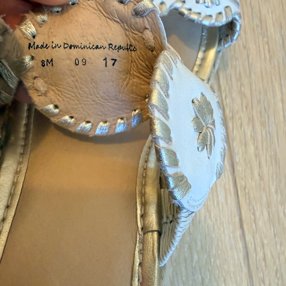 Jack Rogers Women's Cream and Gold Shelby Sandals - Picture 11 of 12